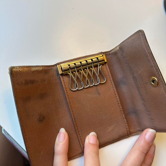 LOUIS VUITTON - monogram multicles 6 ring key case - Picture 6 of 7